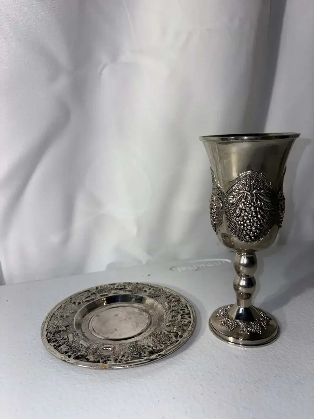Silver-Plated Kiddush Cup and Saucer Set with Grapevine Motif